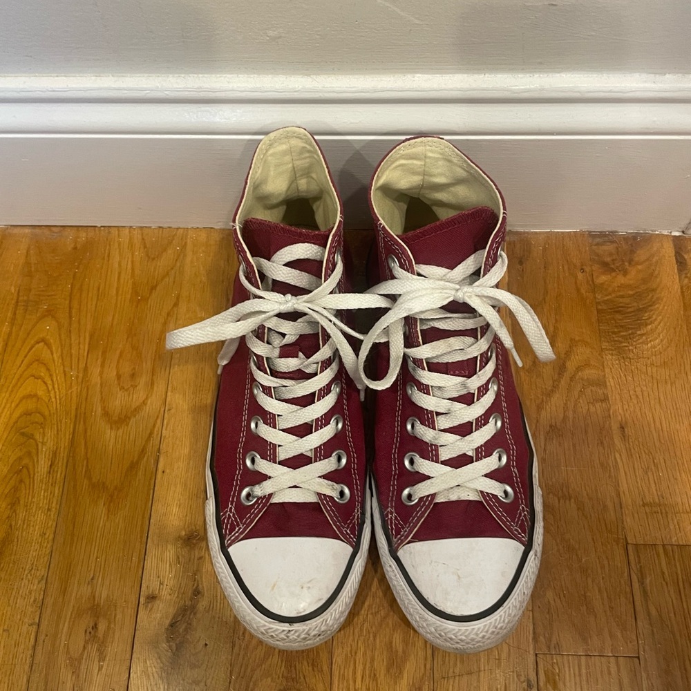 Converse Chuck Taylor All Star Hi Sneaker - Maroon